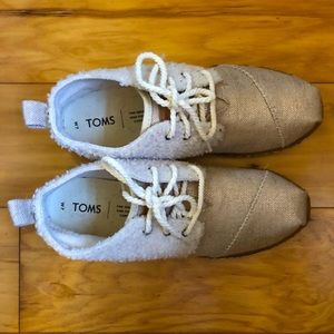 TOMS Women’s Ankle Booties